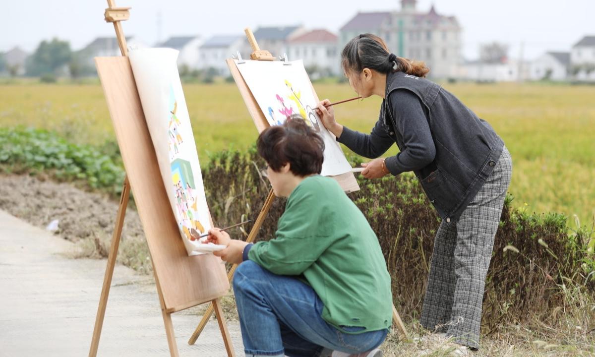 “潮”出圈！这里的稻田画展解锁乡村新玩法！